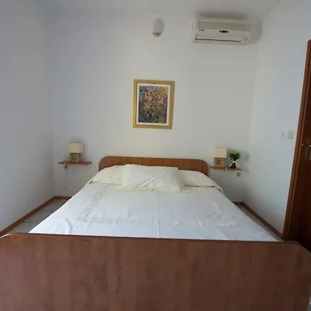 Apartament House
