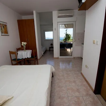 House Apartament Duće